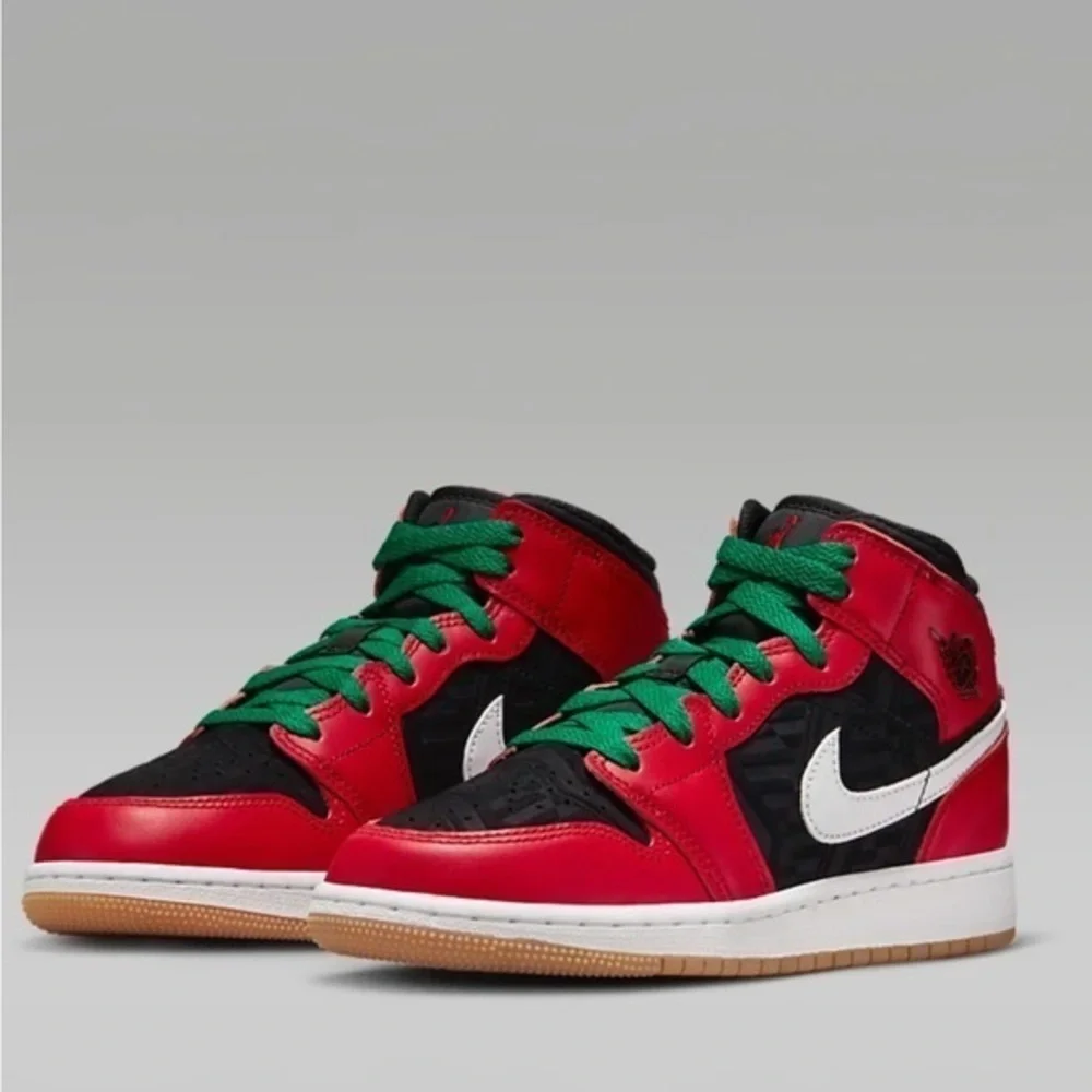 Nike Air Jordan 1 Mid SE Christmas (GS). Youth size 5.5.